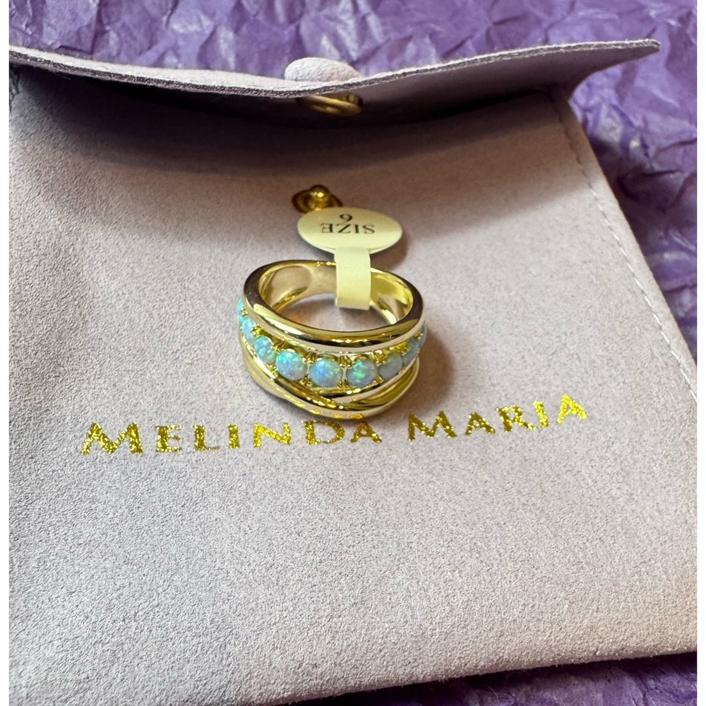 Gold and Blue Opal Women's Ring - Picture 11 of 12
